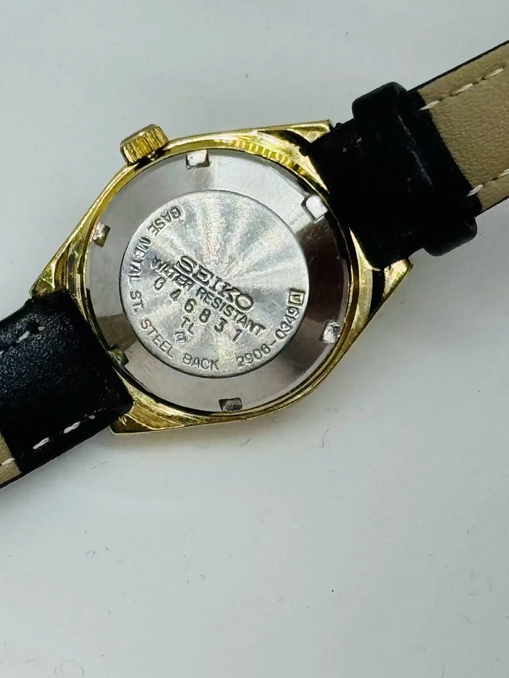 Vintage Seiko Automatic Women’s Watch Gold Tone Gold Dial Day Date 24mm Runs
